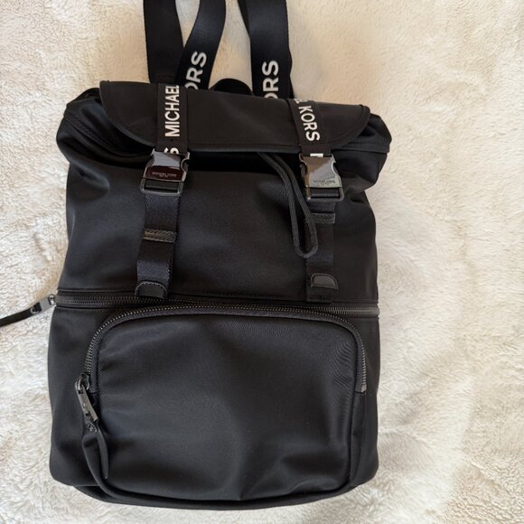 Michael Kors The Michael Large Black Nylon Backpack main image 5